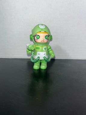 Pop Marr x Molly 100% Mega Space Series 3 Good Lucky Bear